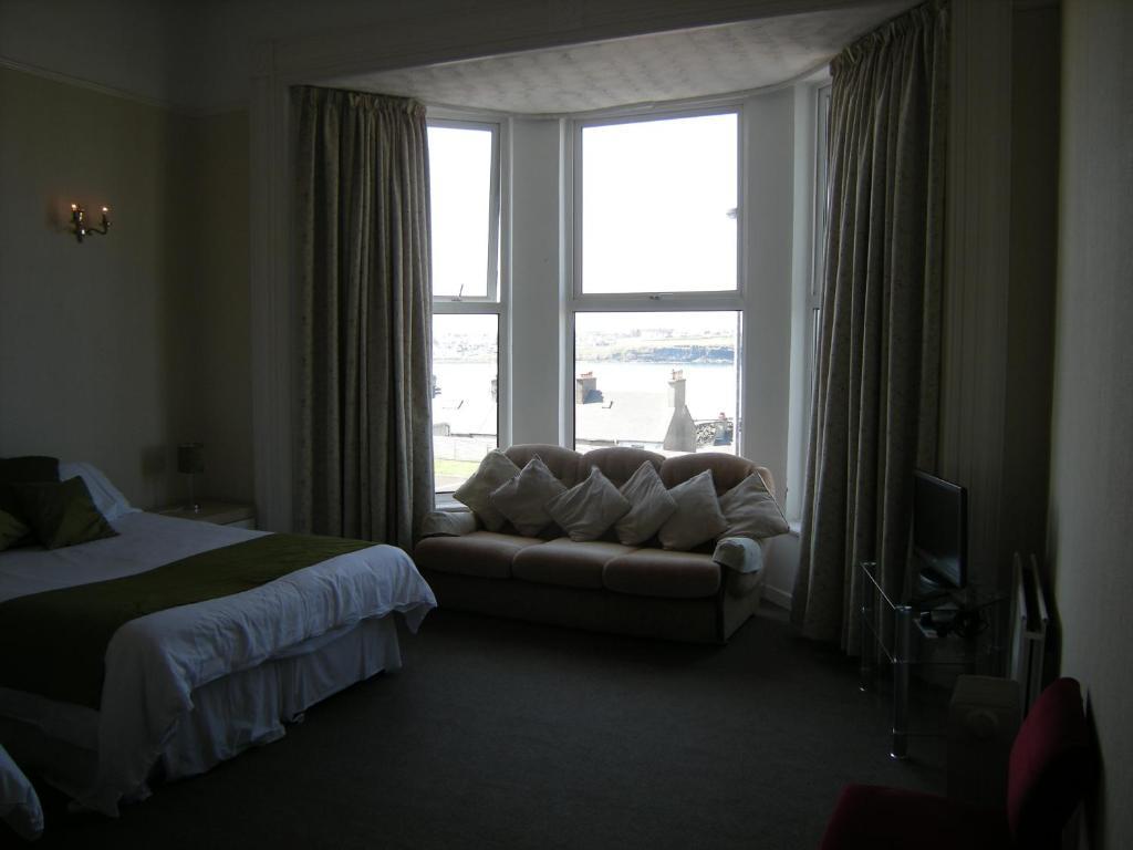 Ashlea House Otel Portrush Oda fotoğraf