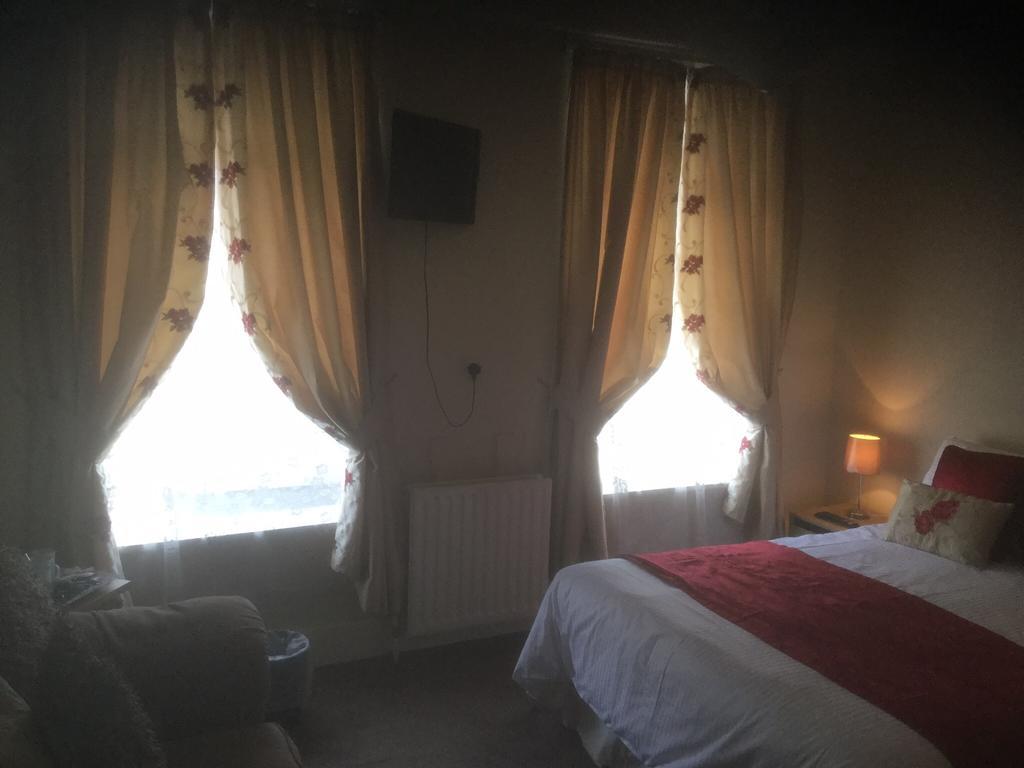 Ashlea House Otel Portrush Oda fotoğraf
